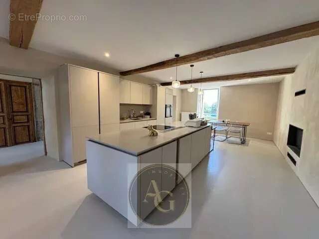 Maison à SAINT-PAPOUL