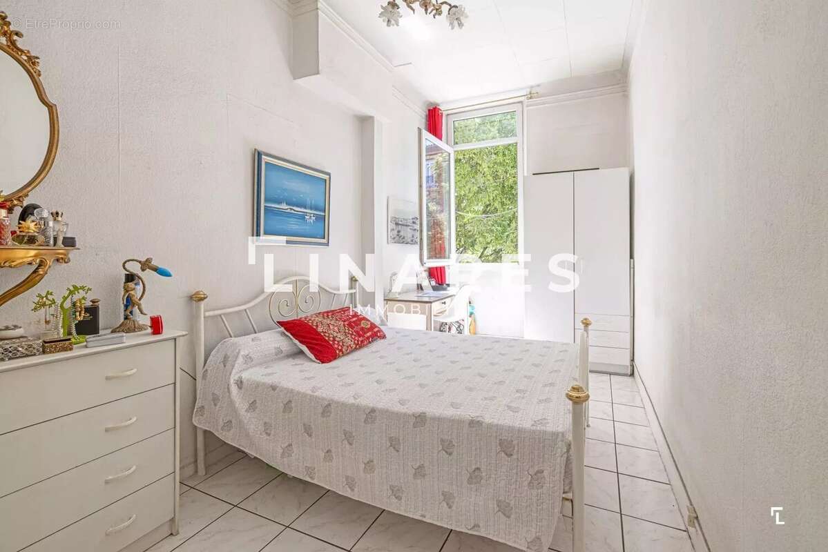 Appartement à MARSEILLE-7E