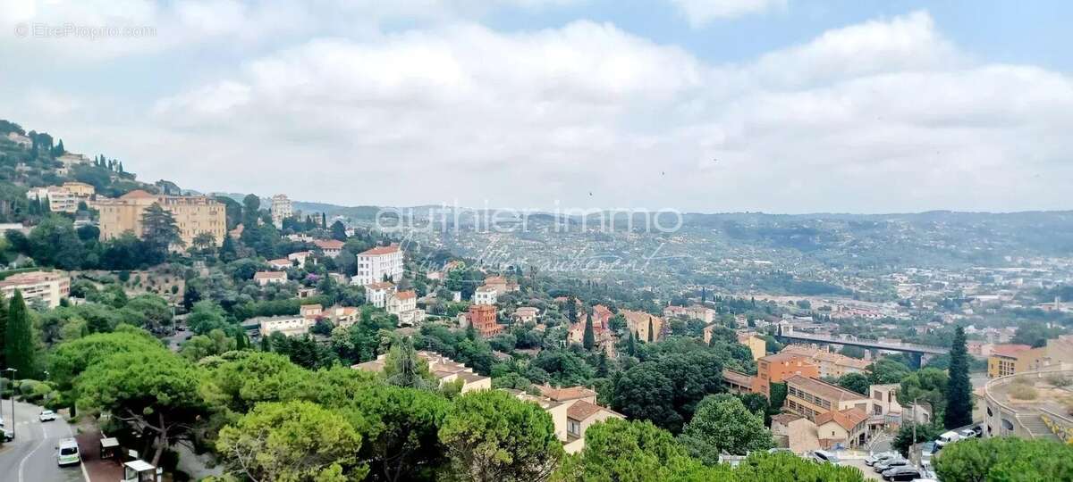 Appartement à GRASSE