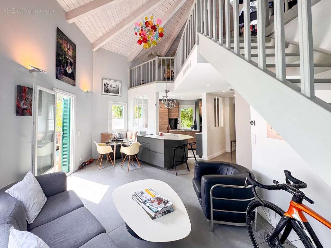 Appartement à BEAULIEU-SUR-MER