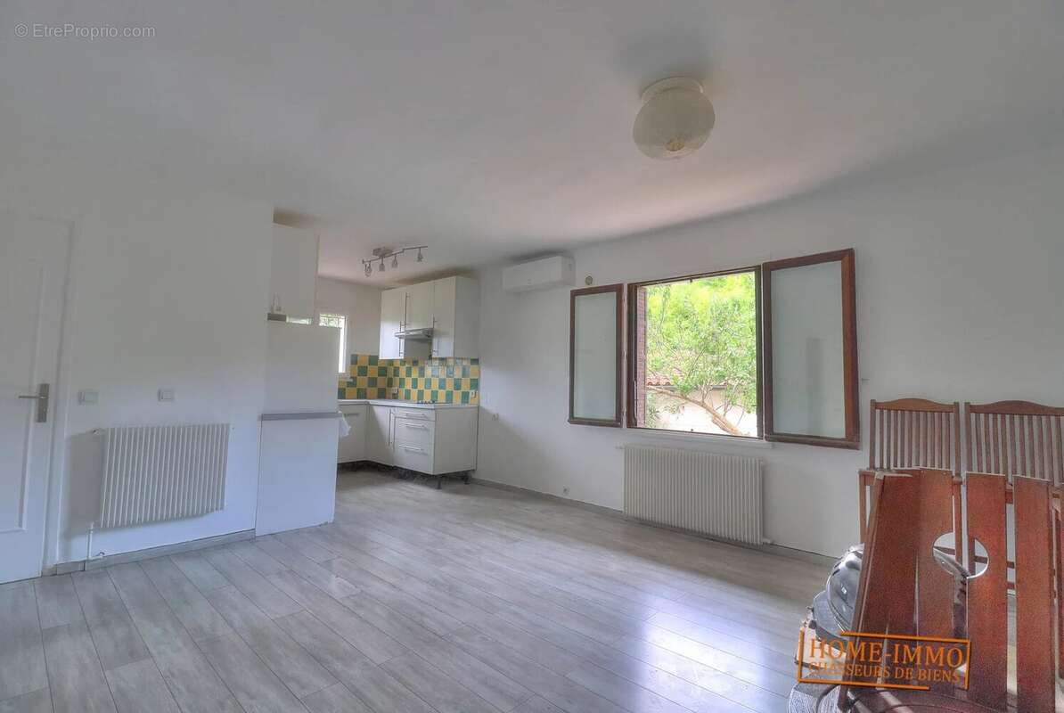 Maison à MOUANS-SARTOUX