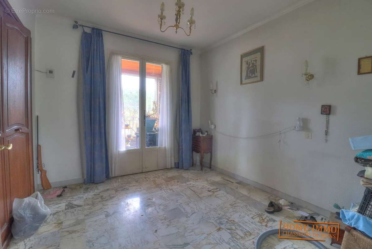 Maison à MOUANS-SARTOUX