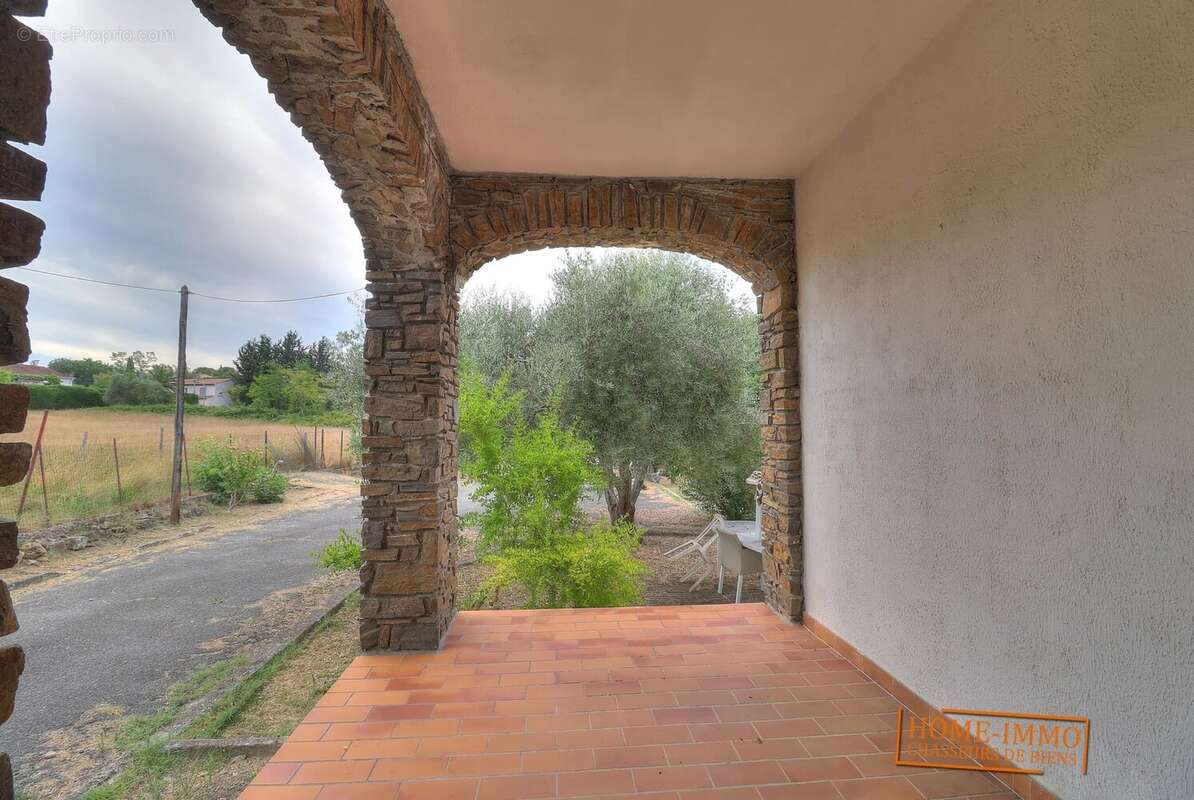 Maison à MOUANS-SARTOUX