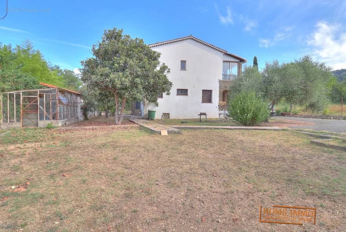 Maison à MOUANS-SARTOUX