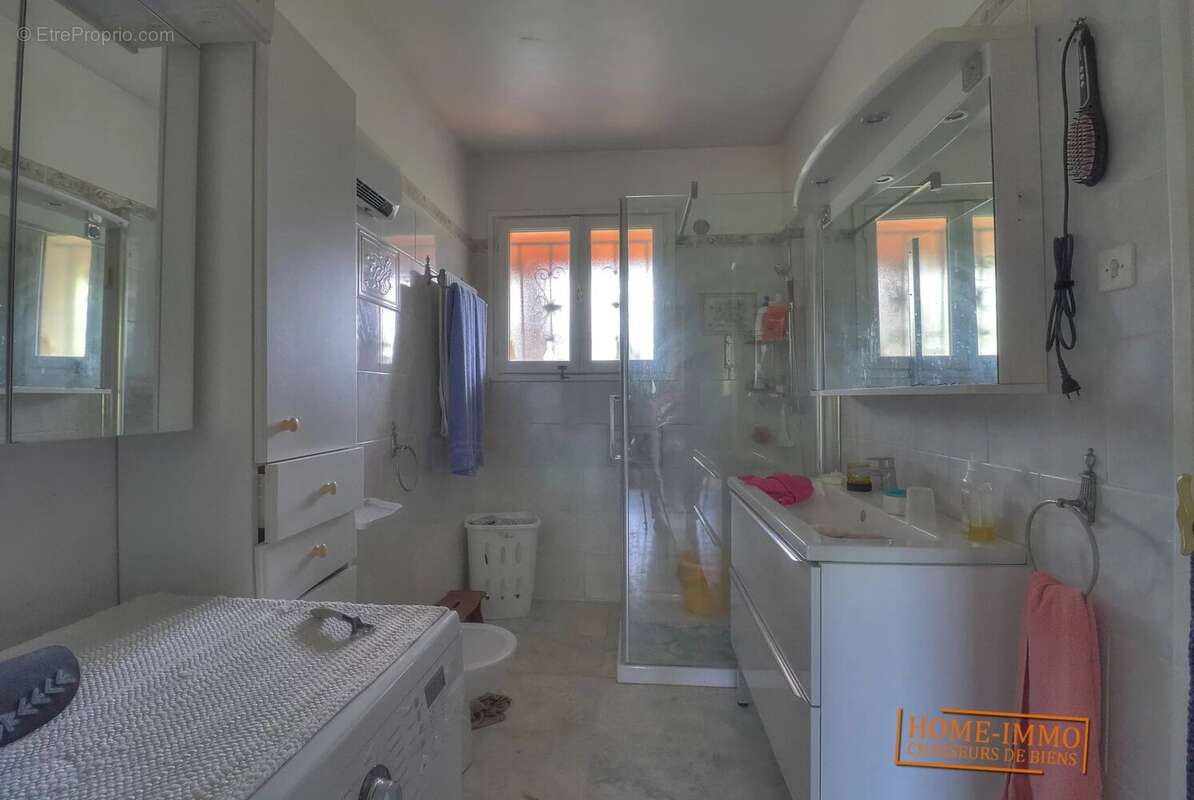 Maison à MOUANS-SARTOUX