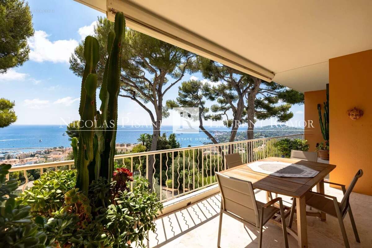 Appartement à VILLEFRANCHE-SUR-MER