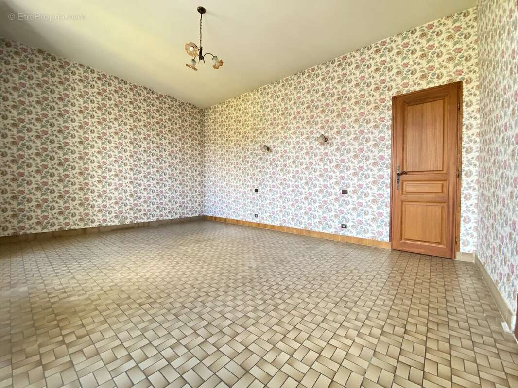 Maison à SAINT-MEDARD-EN-JALLES