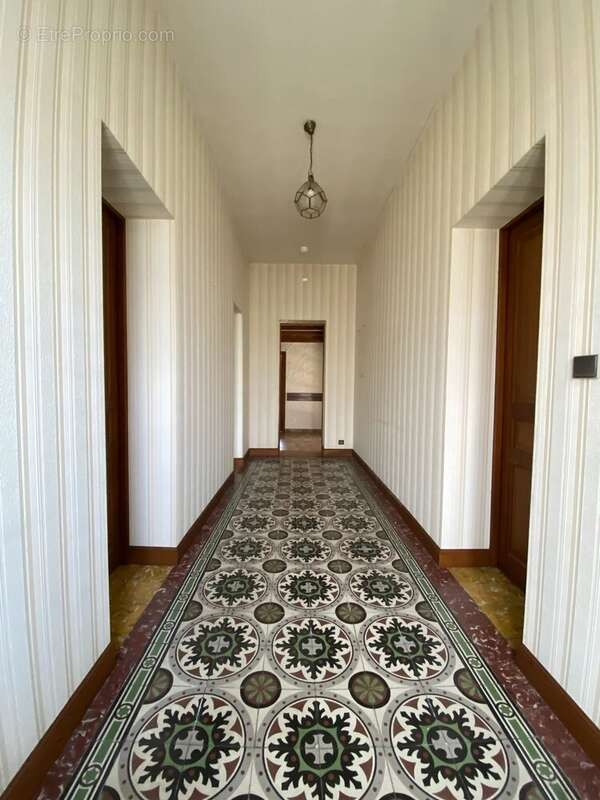 Maison à SAINT-MEDARD-EN-JALLES