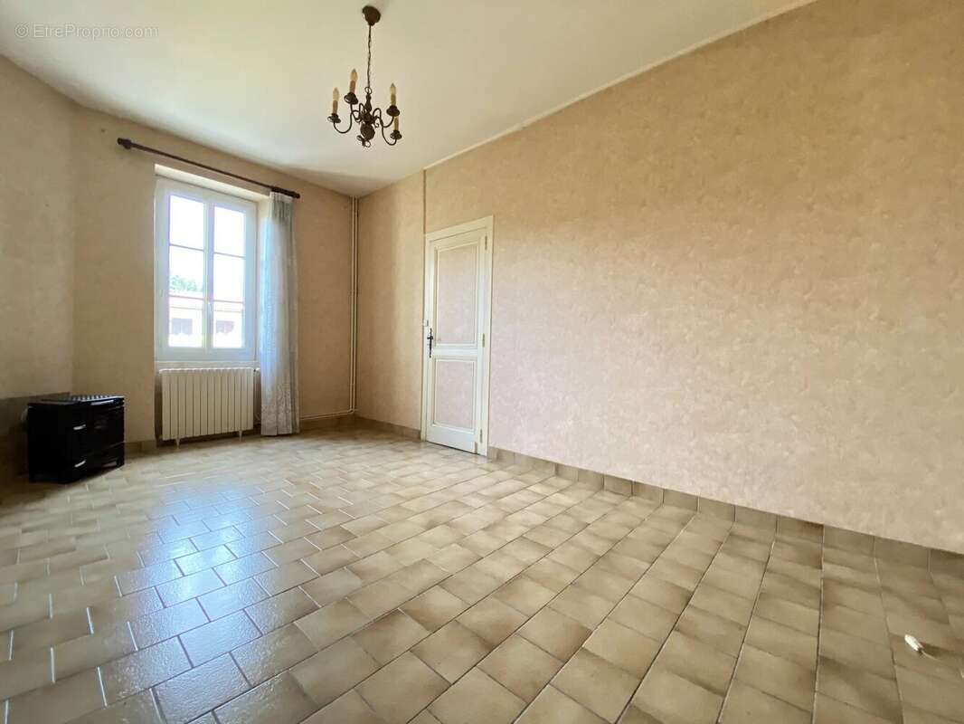 Maison à SAINT-MEDARD-EN-JALLES