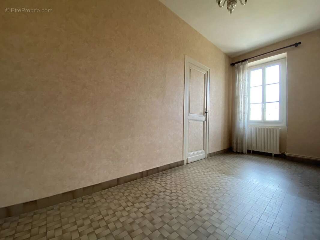 Maison à SAINT-MEDARD-EN-JALLES