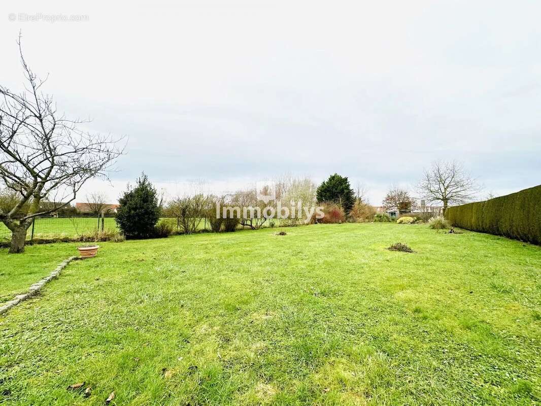 Maison à PECQUENCOURT