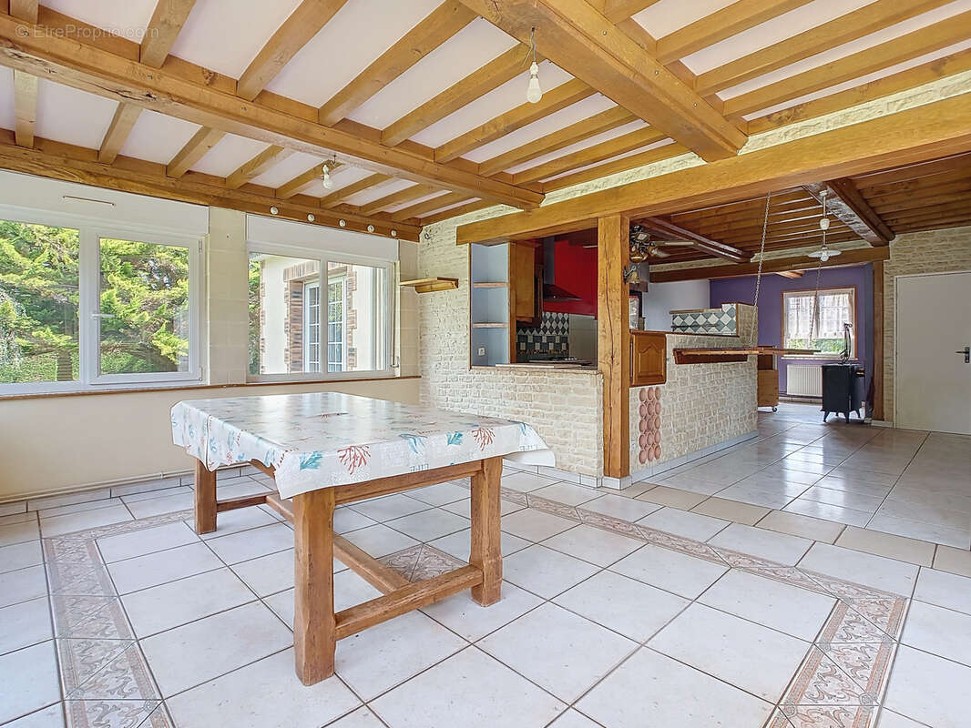 Maison à VILLERS-BOCAGE