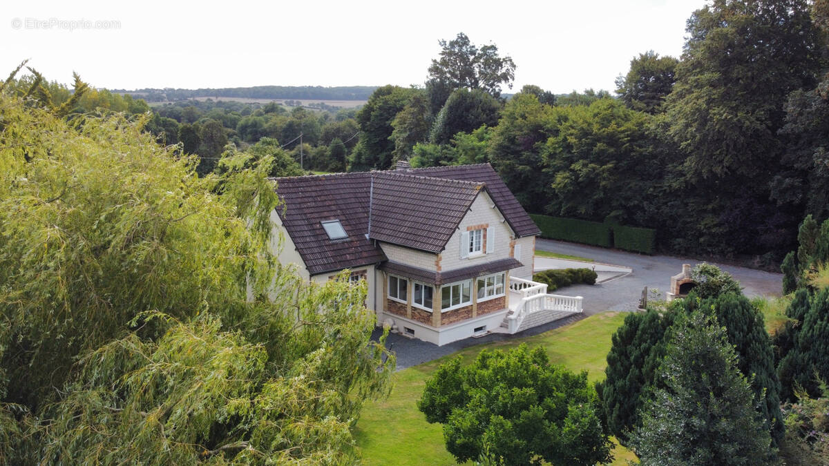 Maison à VILLERS-BOCAGE