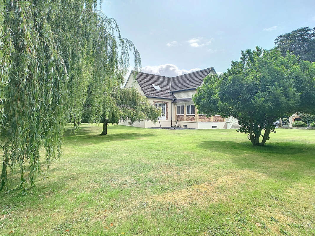 Maison à VILLERS-BOCAGE