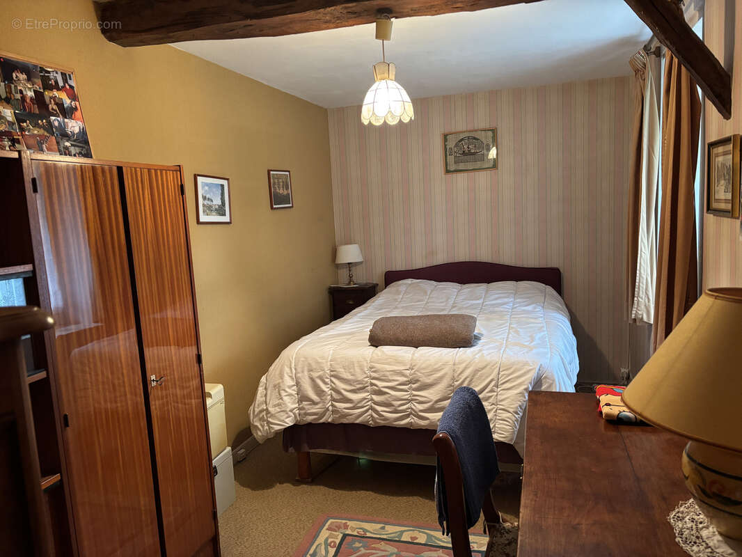 Maison à MONTGIVRAY