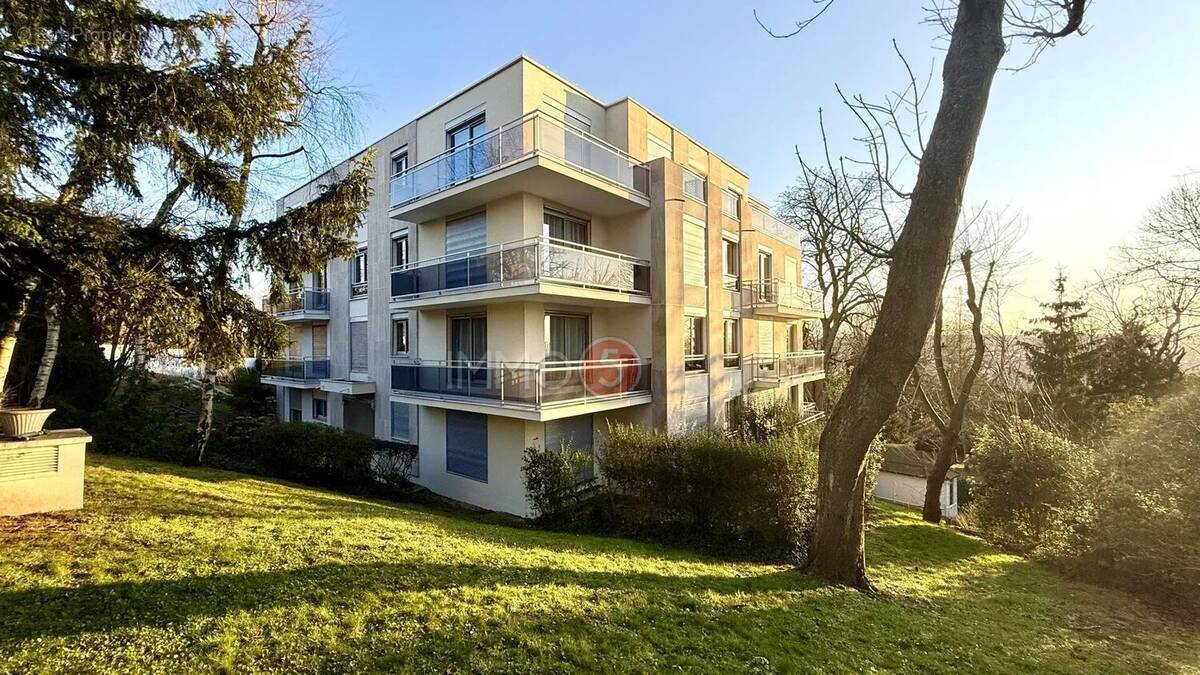 Appartement à LE RAINCY
