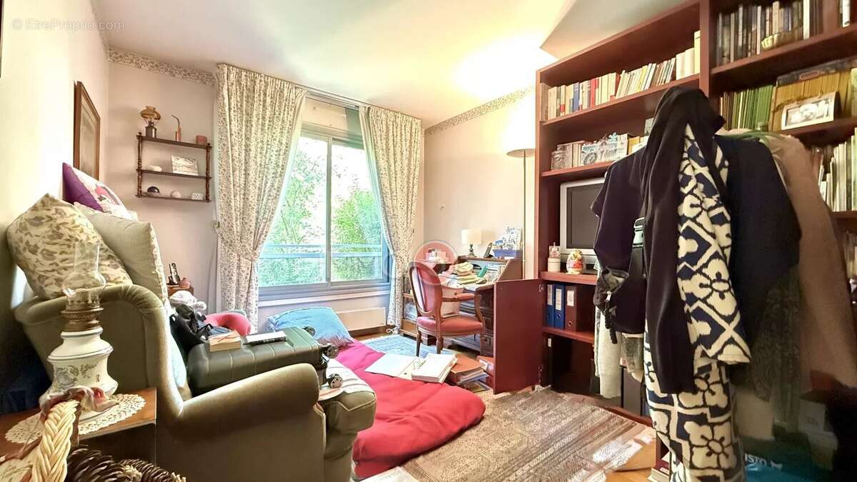 Appartement à LE RAINCY