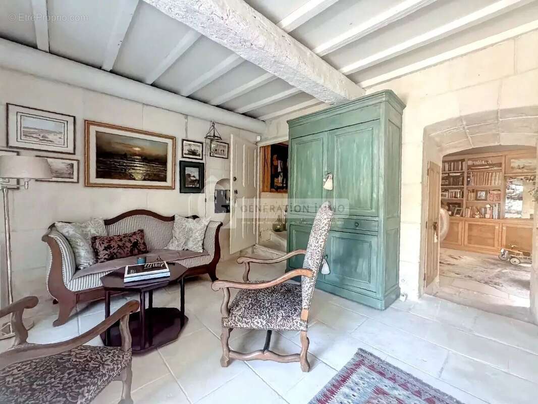 Maison à FONTVIEILLE