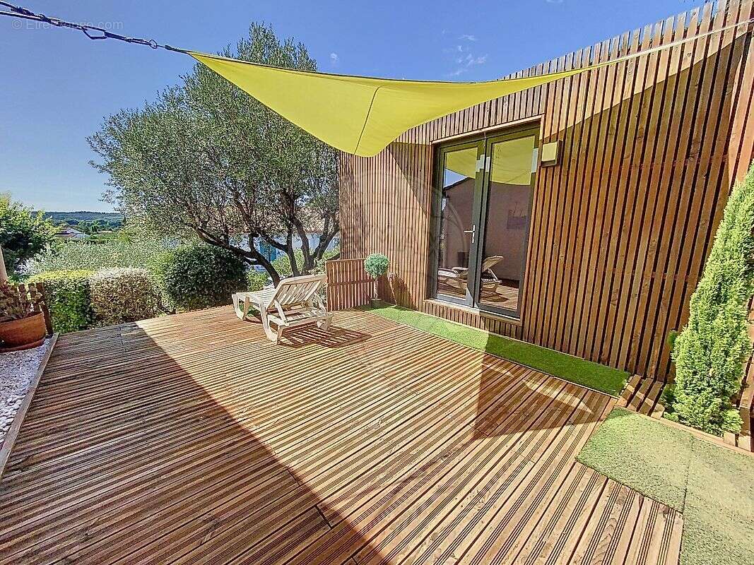 Maison à SAINT-QUENTIN-LA-POTERIE