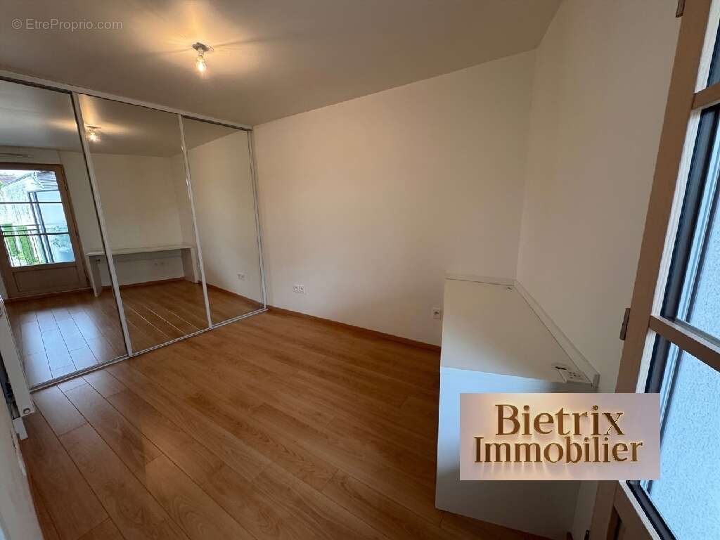 Appartement à L'ISLE-ADAM