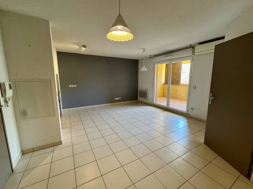 Appartement à SALON-DE-PROVENCE