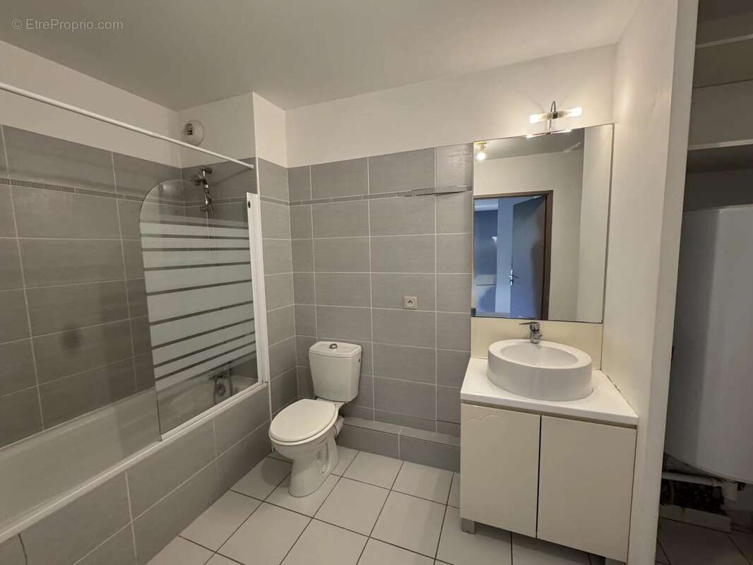 Appartement à SALON-DE-PROVENCE