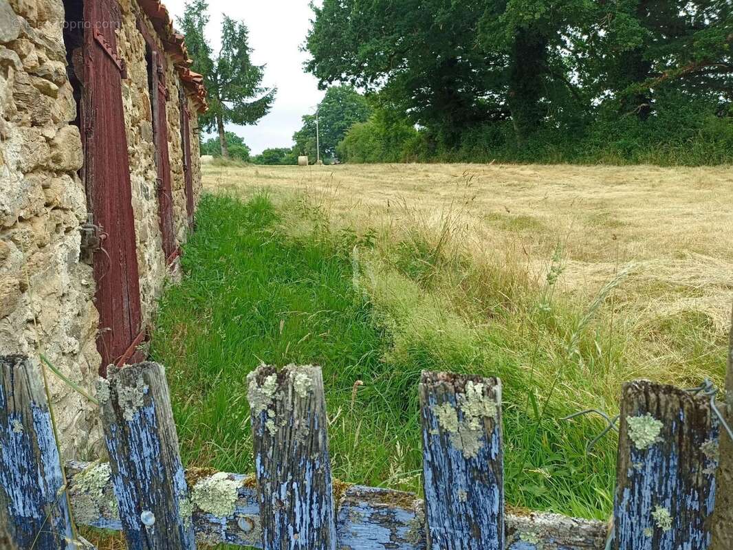 Maison à SAINT-OUEN-SUR-GARTEMPE