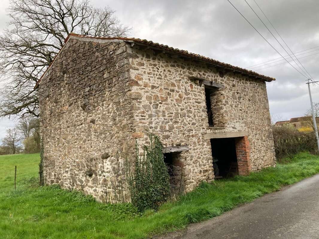 Maison à SAINT-OUEN-SUR-GARTEMPE