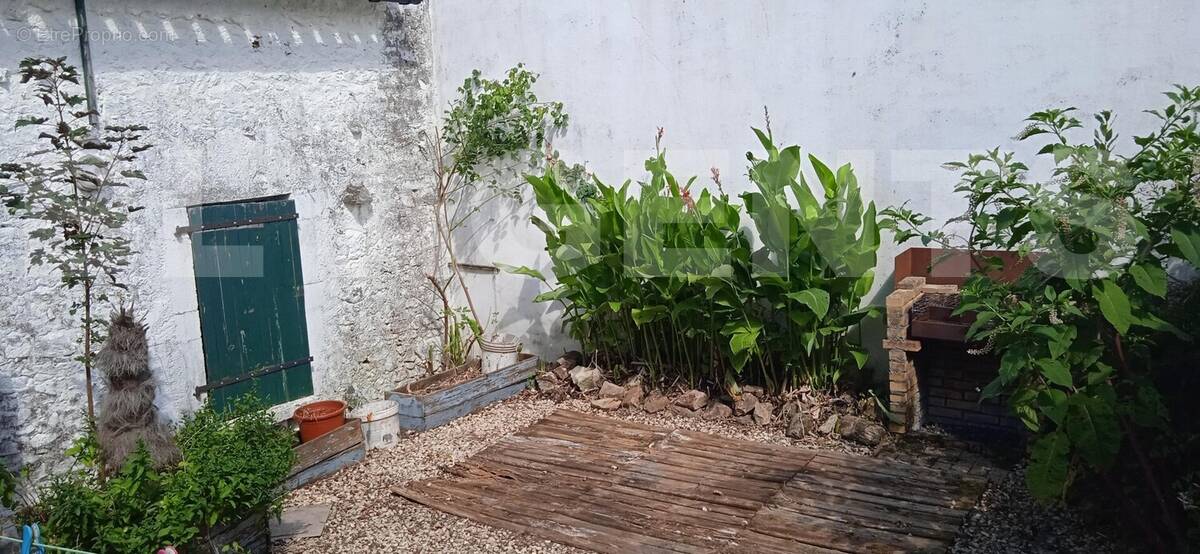 IMG_20250707_165011_1 - Maison à MERVENT