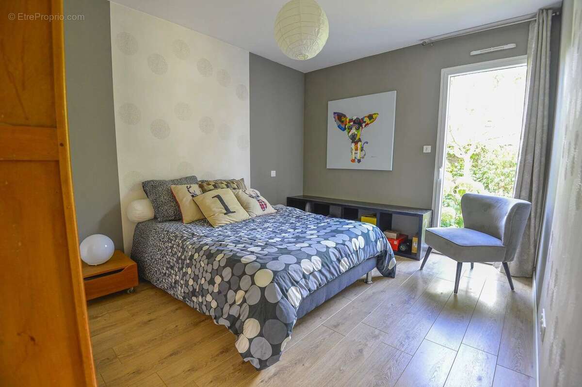 Maison à SAINT-LEGER-LES-VIGNES