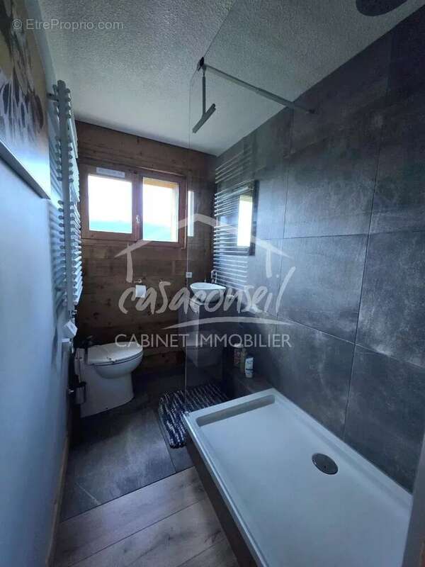 Appartement à SAINT-GERVAIS-LES-BAINS