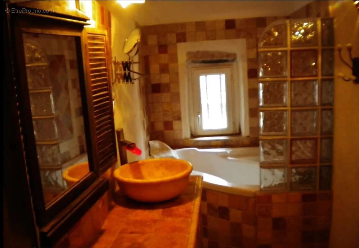 Maison à SAINT-MARCEL-D&#039;ARDECHE