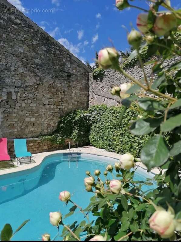 Maison à SAINT-MARCEL-D&#039;ARDECHE