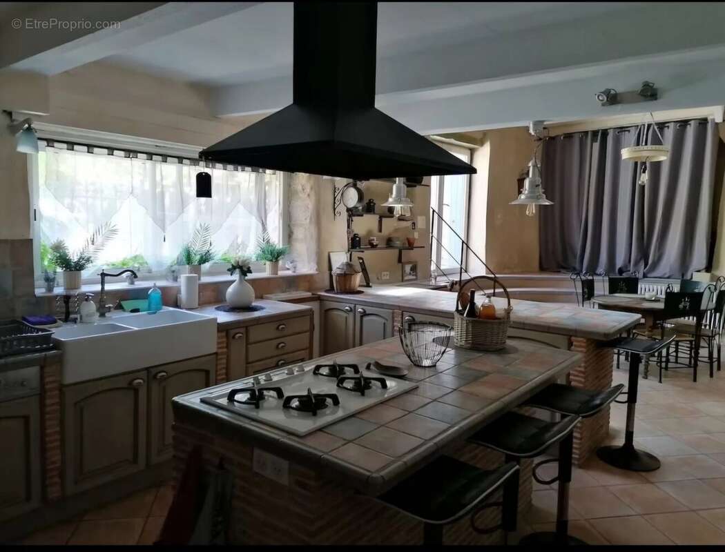 Maison à SAINT-MARCEL-D&#039;ARDECHE