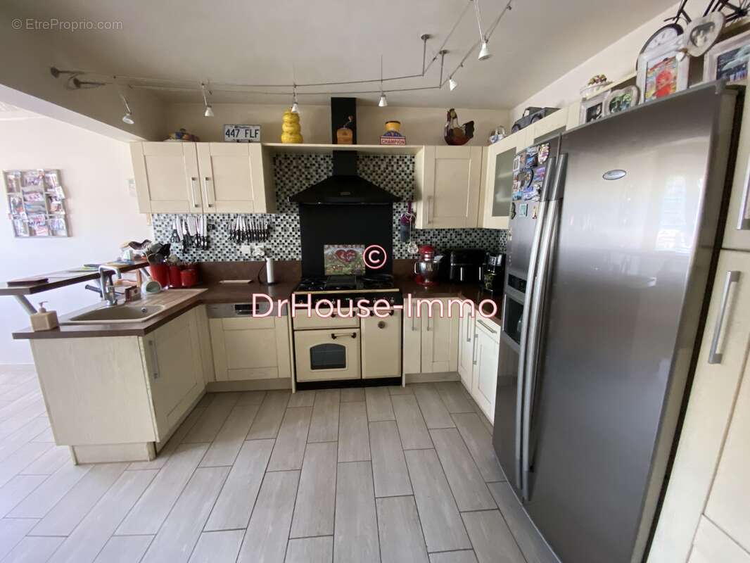 Maison à BEAURAINVILLE