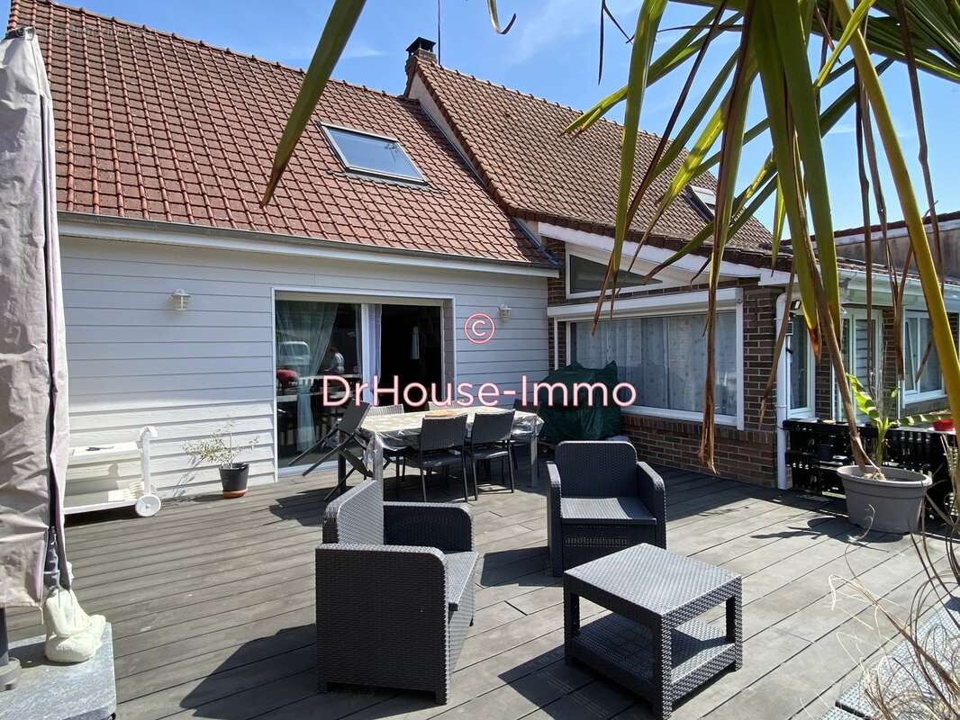 Maison à BEAURAINVILLE