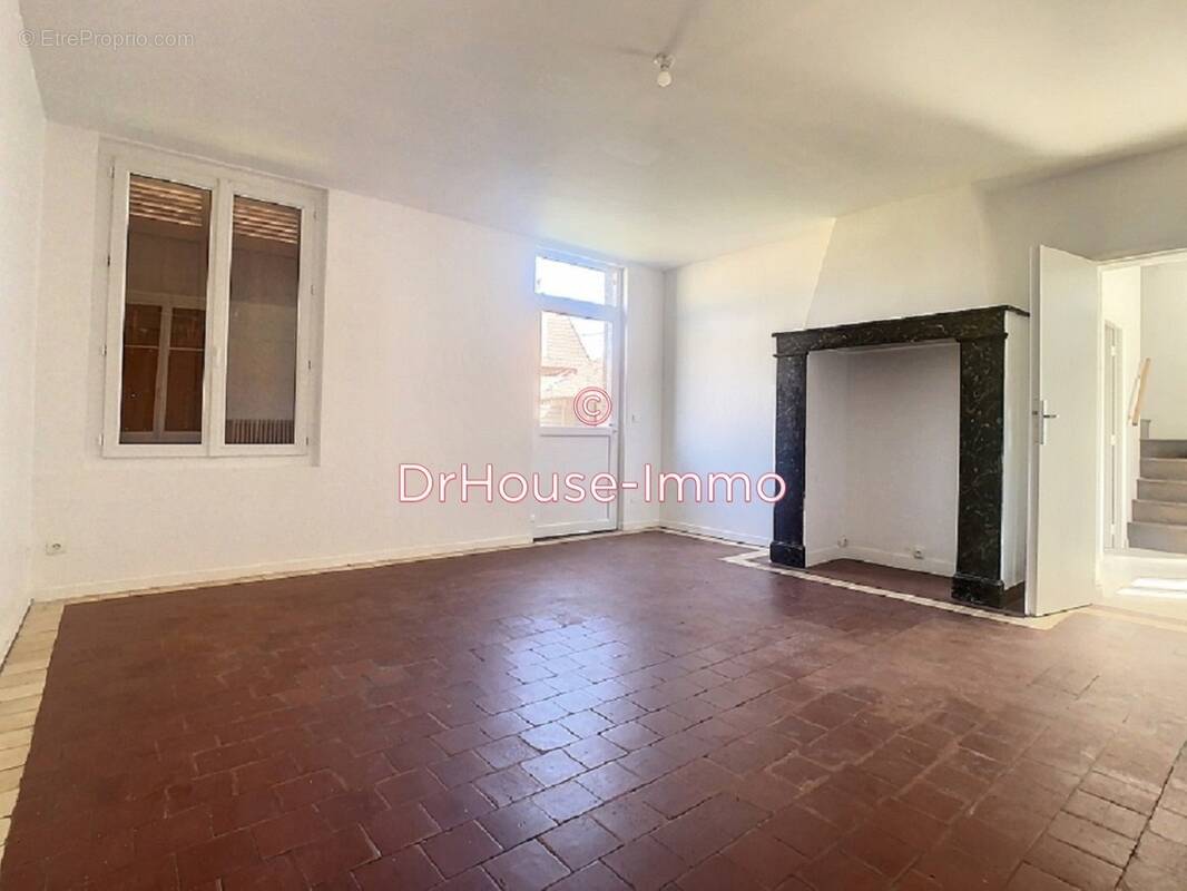 Maison à LE FRESTOY-VAUX