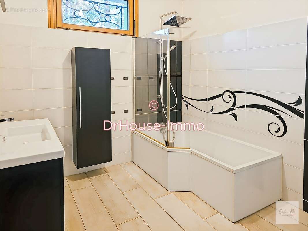 Maison à PESCHADOIRES