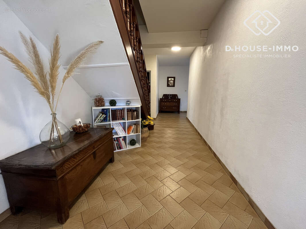 Maison à CHAMPAGNAC-DE-BELAIR