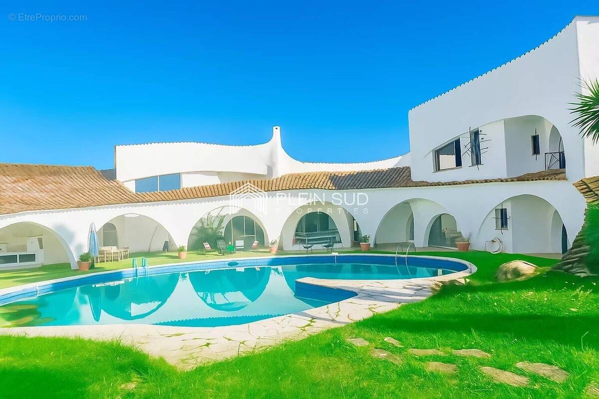 Maison à MOUANS-SARTOUX