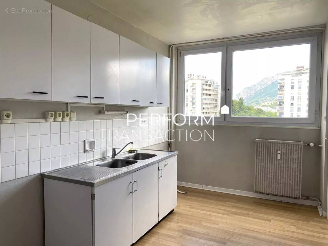 Appartement à GRENOBLE