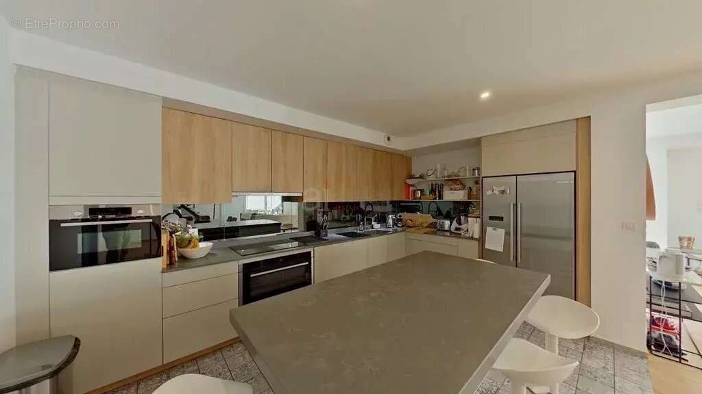 Maison à COLLONGES-AU-MONT-D&#039;OR