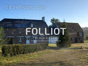 Maison à NOTRE-DAME-DE-CENILLY