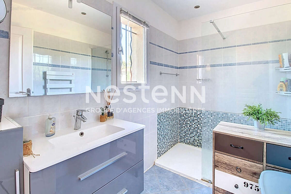 Maison à DRAGUIGNAN