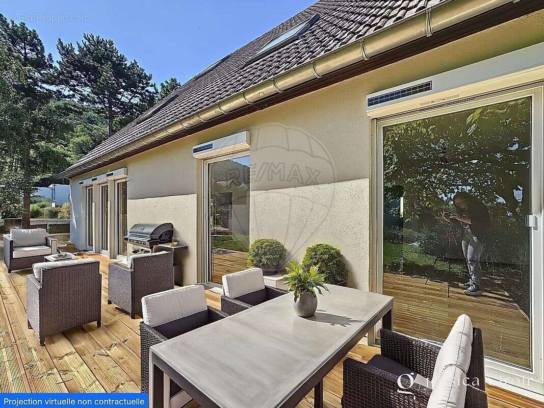 Maison à HUSSEREN-LES-CHATEAUX