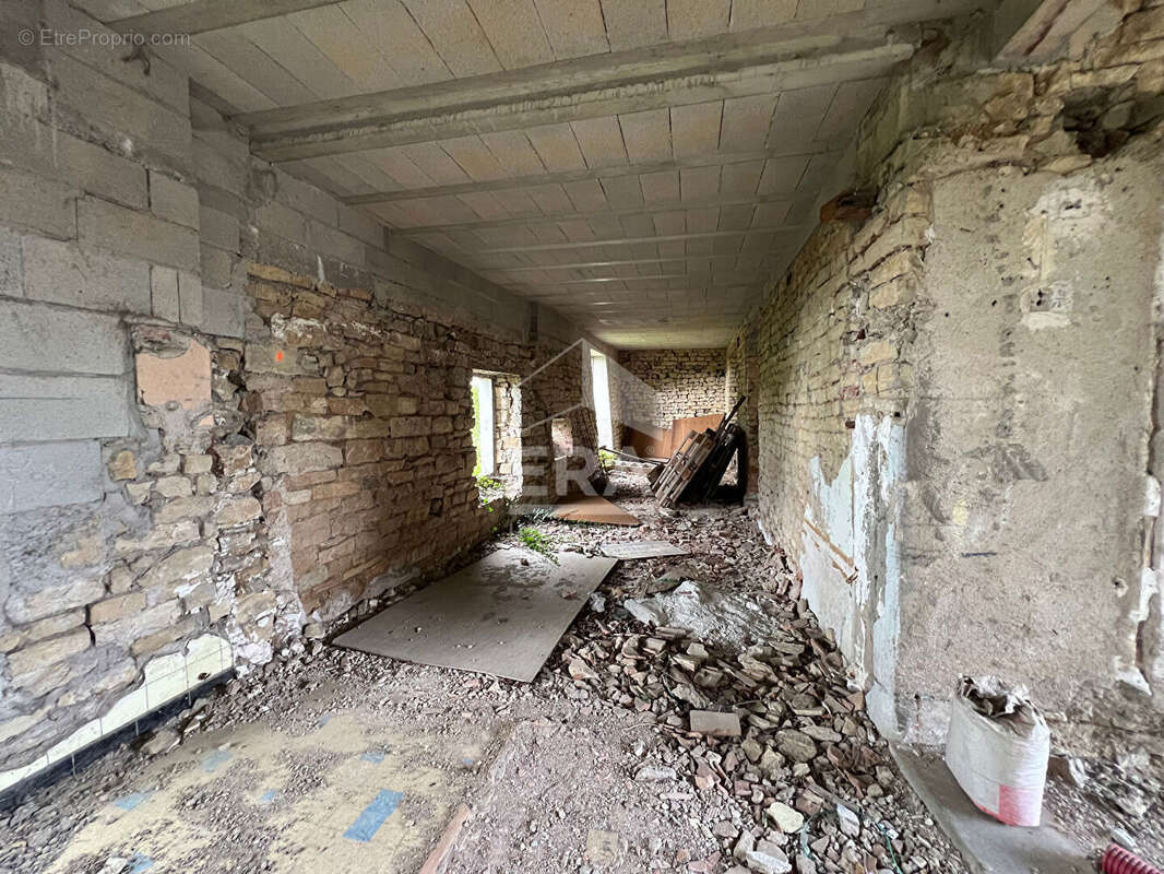 Maison à GEVIGNEY-ET-MERCEY