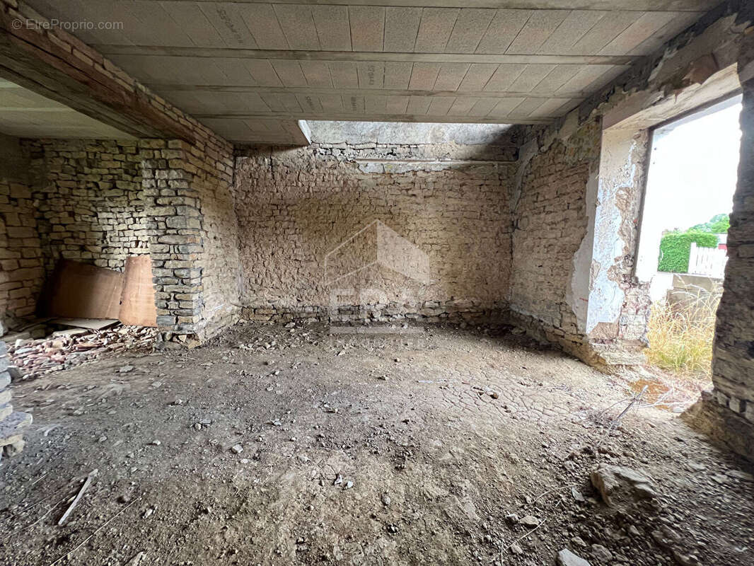 Maison à GEVIGNEY-ET-MERCEY