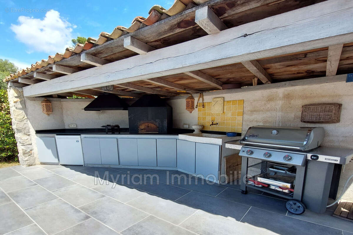 Maison à PEYMEINADE