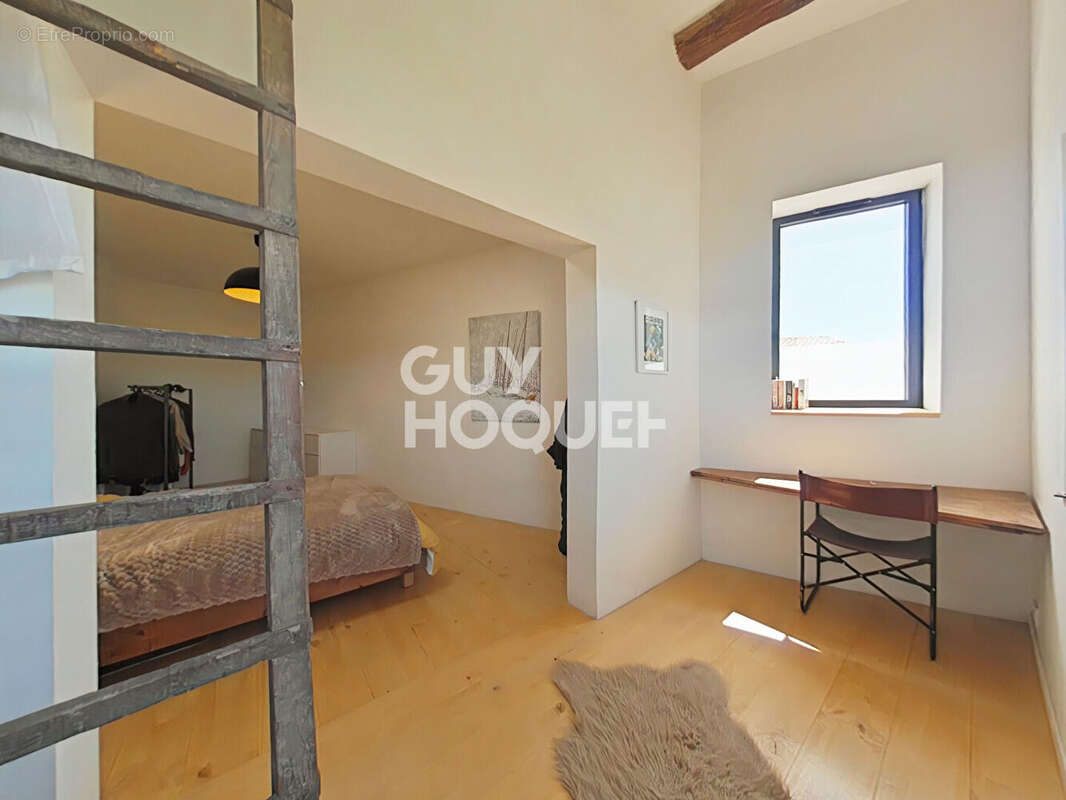 Maison à SAINTE-VALIERE