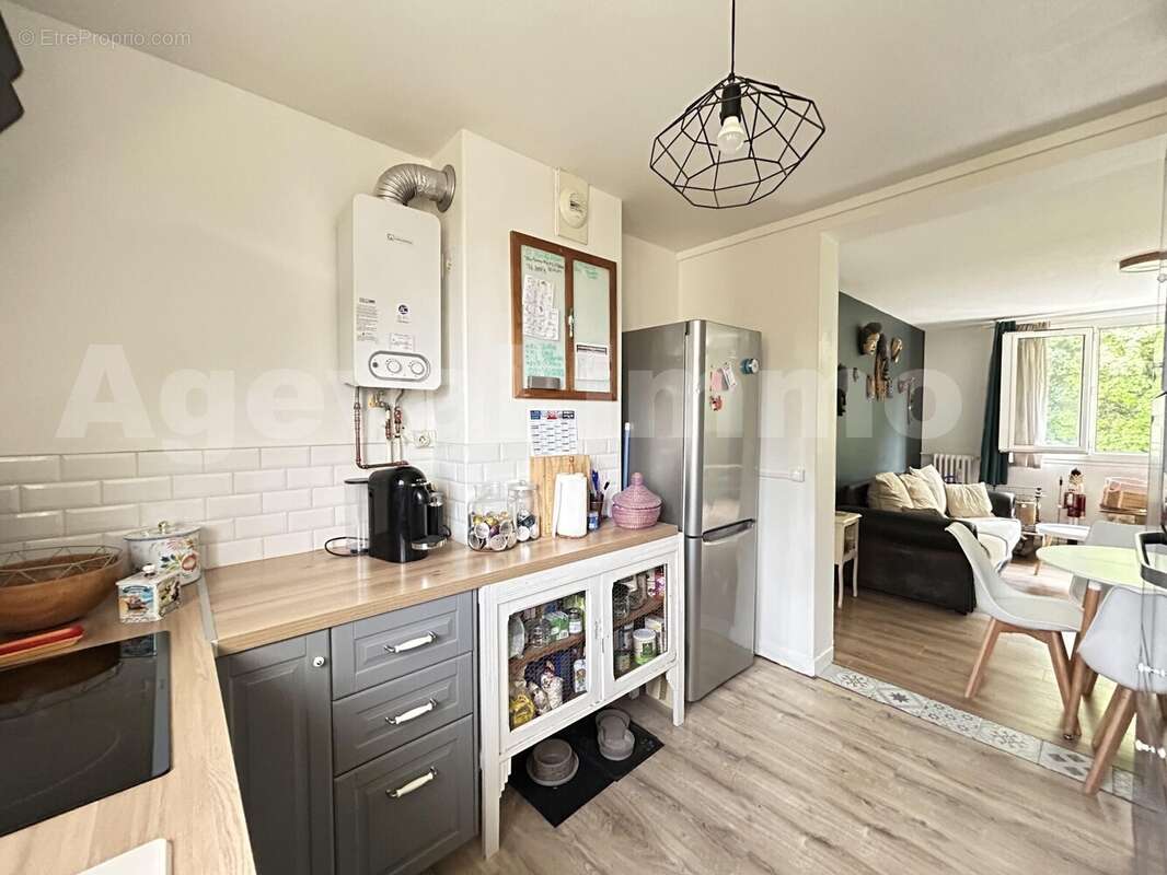 Cuisine - Appartement à MONTGERON